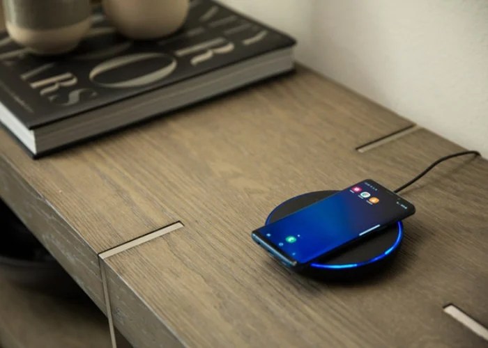 Wireless charging gadgets for premium devices